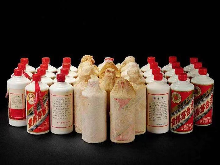 志仲镇老酒回收上门哪里回收(附近上门回收茅台酒）?